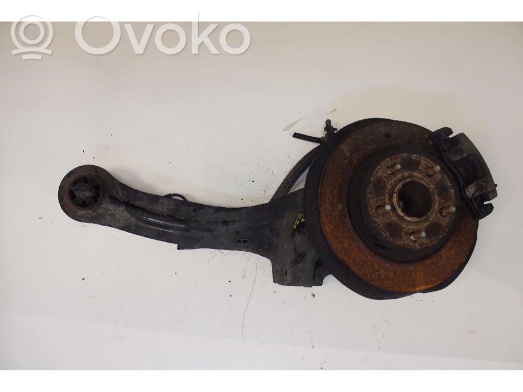 Ford Focus Takatukivarsi 