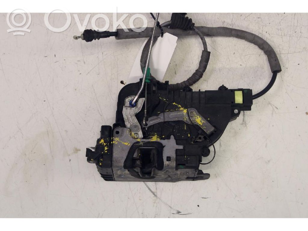 Mercedes-Benz Vito Viano W447 Serratura portiera anteriore 