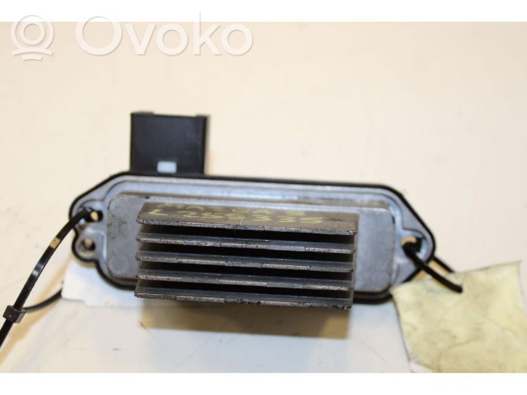 Mazda 3 II Rezystor / Opornik dmuchawy nawiewu 