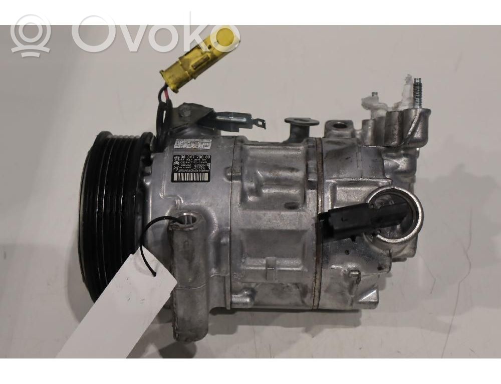 Opel Corsa F Compressore aria condizionata (A/C) (pompa)