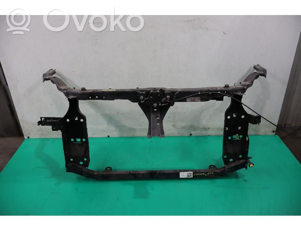 Nissan Qashqai+2 Pas przedni 