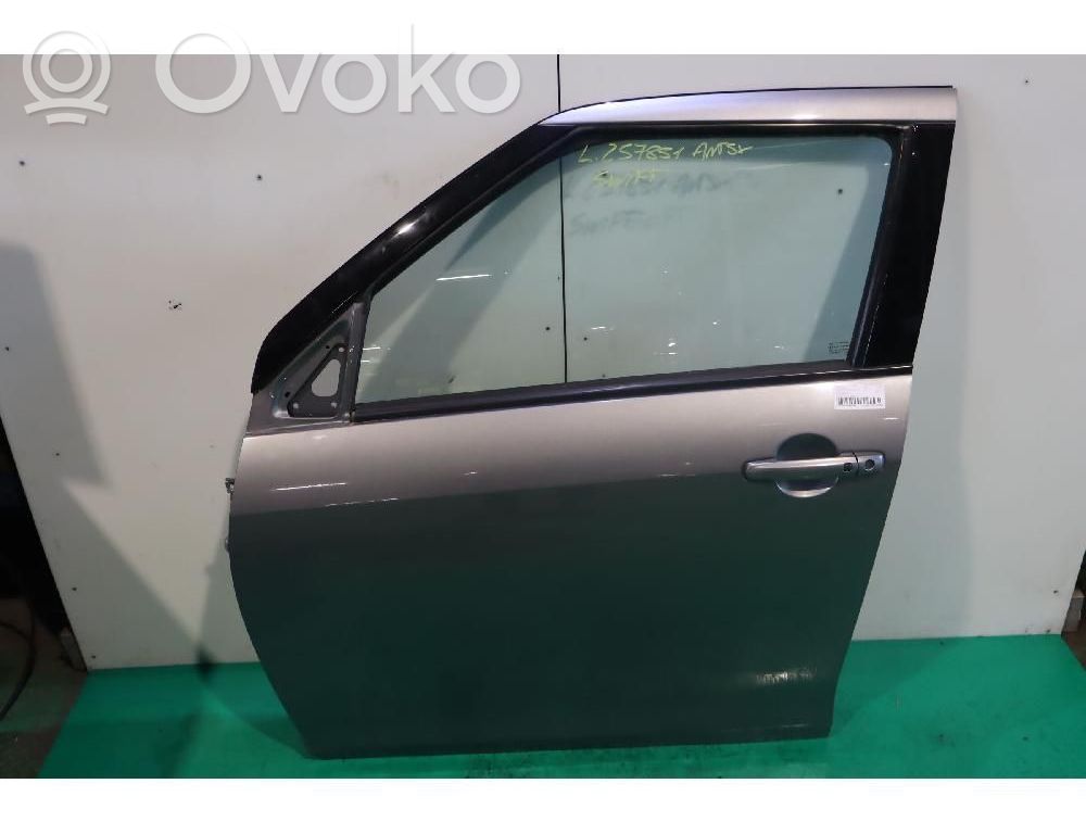 Suzuki Swift II Priekinės durys 