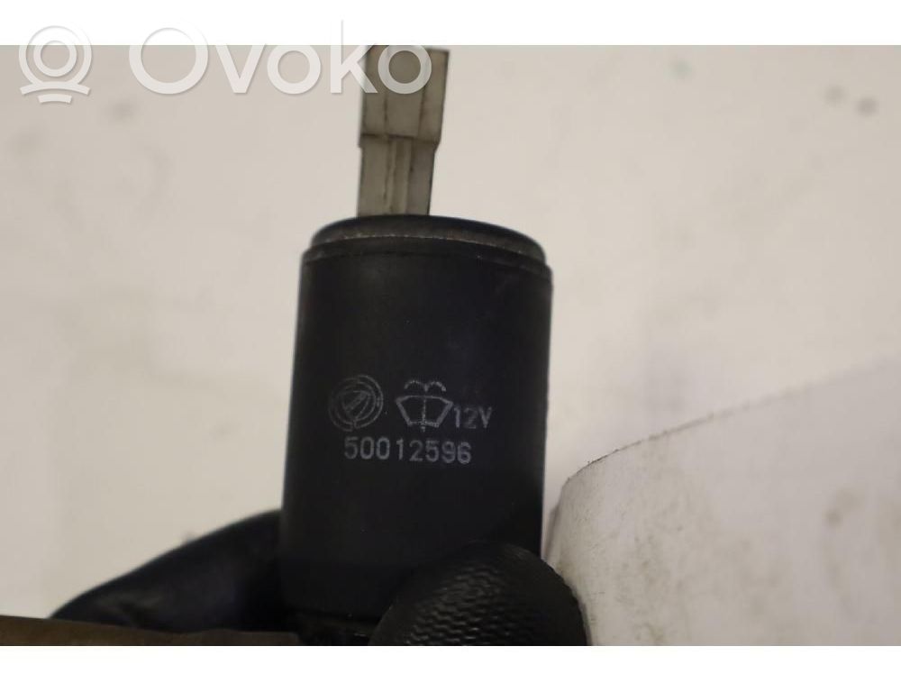 Fiat Fiorino Pompa spryskiwacza szyby przedniej / czołowej 