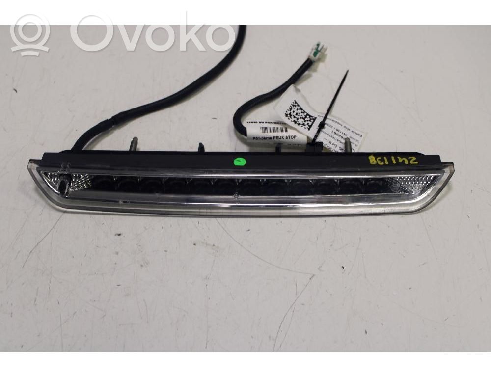 Kolmas/lisäjarruvalo   9835306980