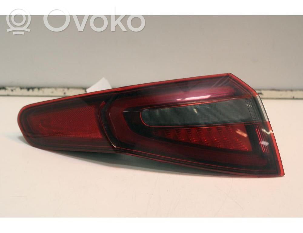 Alfa Romeo Stelvio Lampă spate în caroserie 