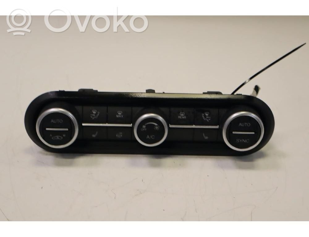 Alfa Romeo Stelvio Unitate control climatizare 