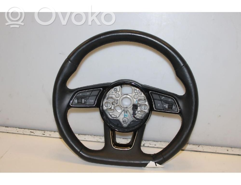 Audi A1 Steering wheel 