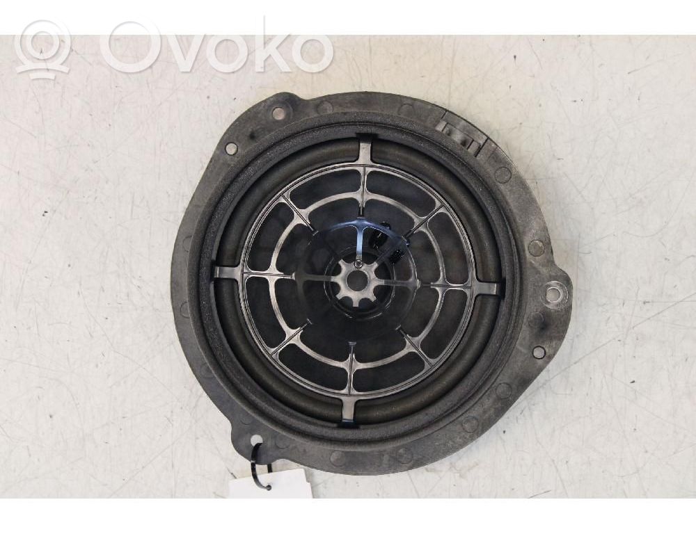 Altavoz de la puerta delantera