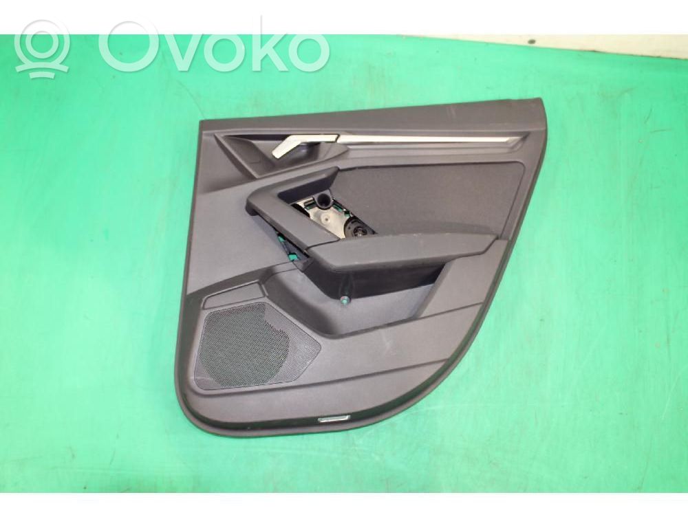 Takaoven verhoilu   8Y0867318