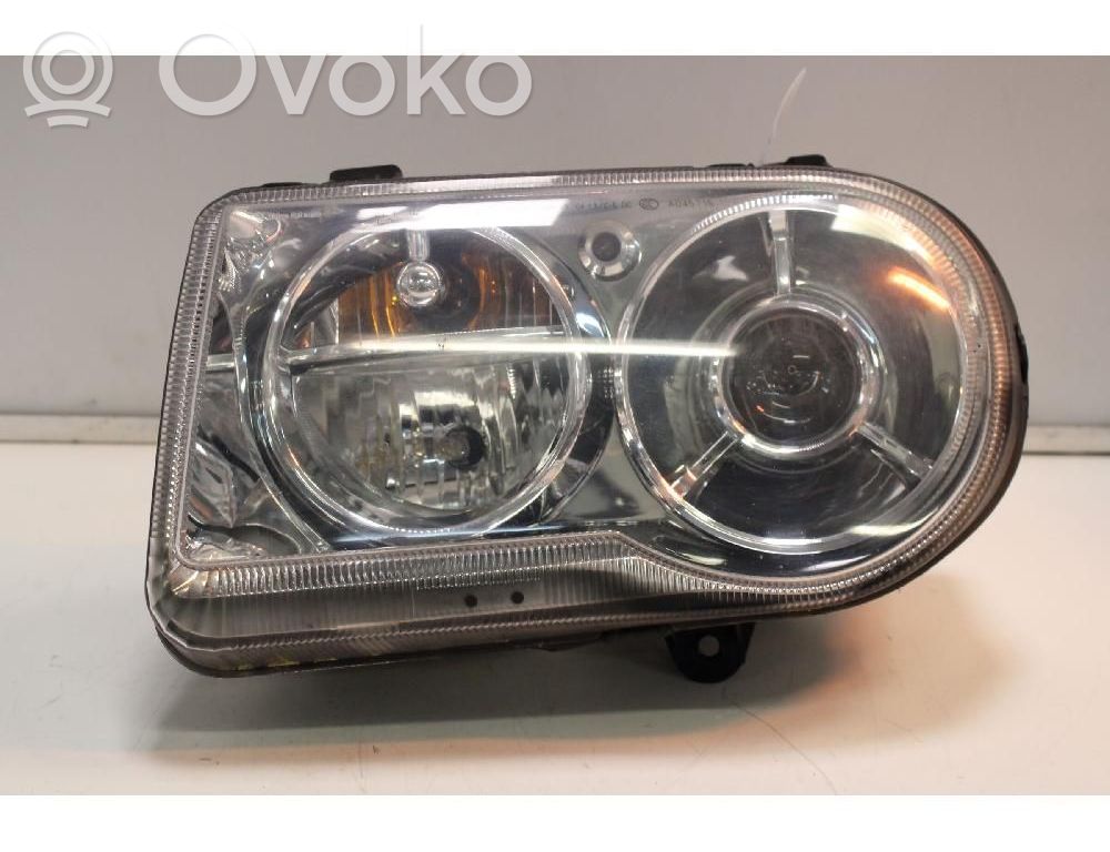 Chrysler 300 - 300C Headlight/headlamp 