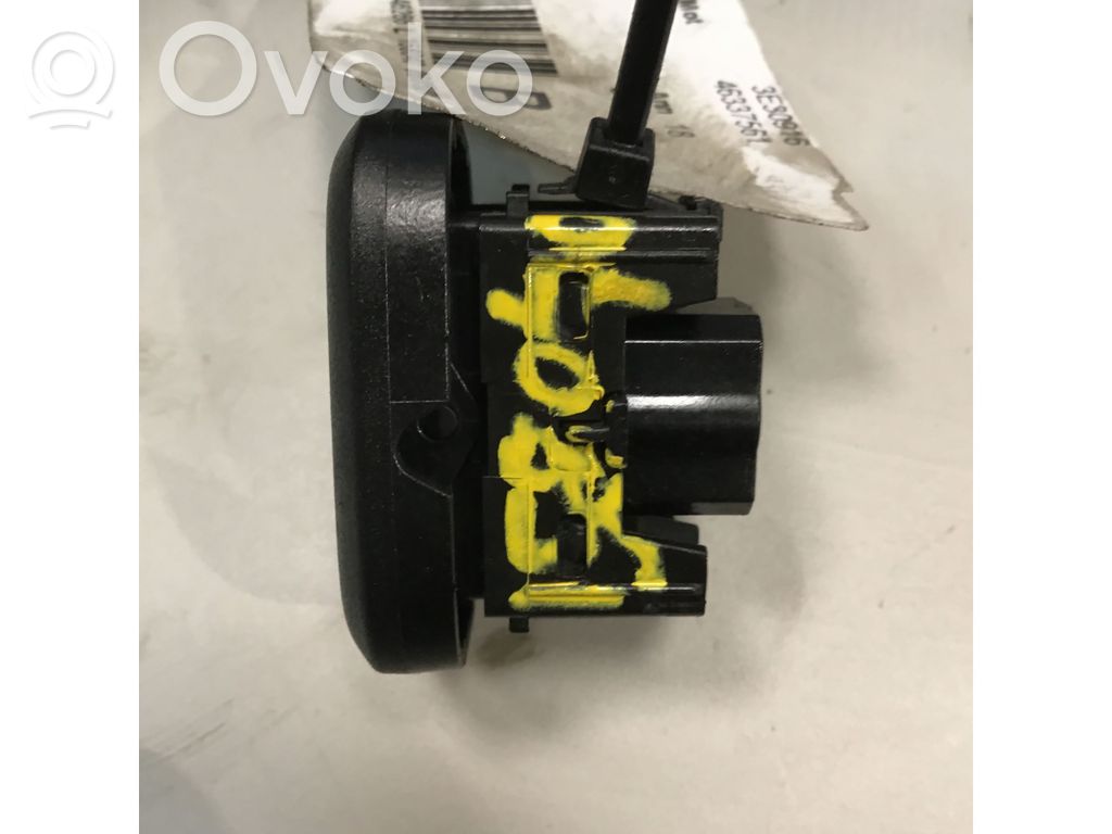 Fiat Panda III Interruttore di controllo dell’alzacristalli elettrico 