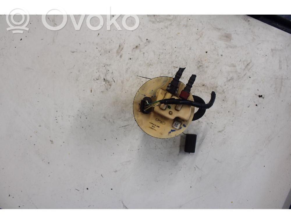 Ford Fiesta Pompă combustibil în rezervor 
