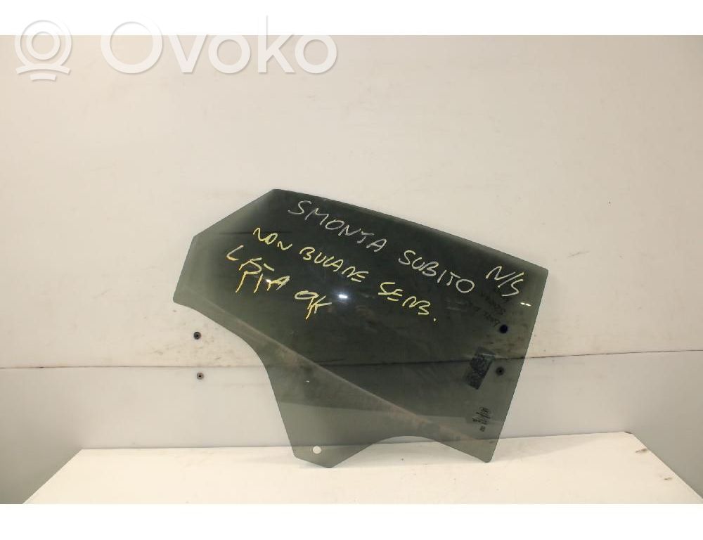 Ford Puma Takaoven ikkunalasi 