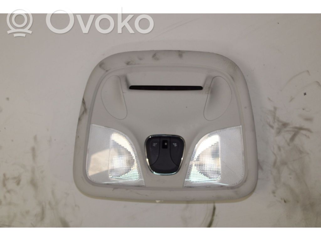 Luz del asiento delantero