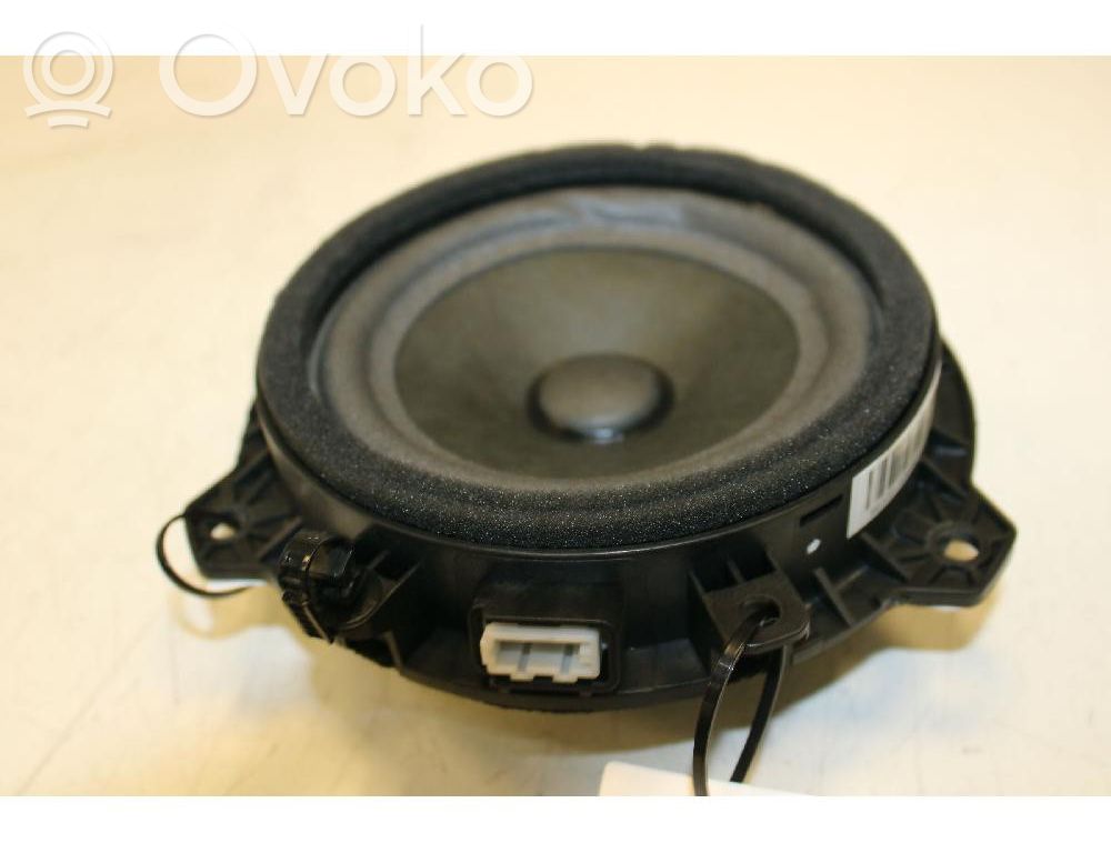 KIA Stonic Haut-parleur de porte avant