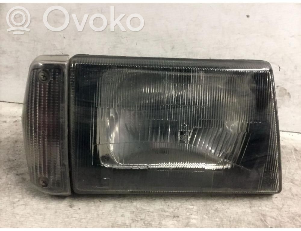 Lancia Prisma Phare frontale 