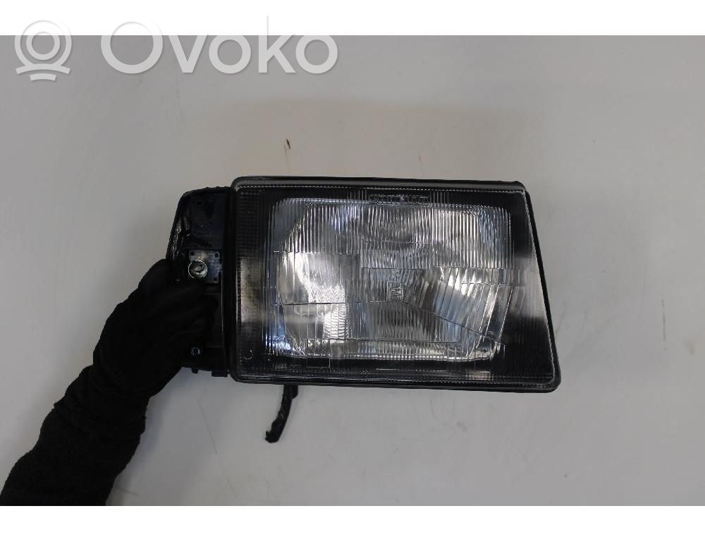 Lancia Prisma Phare frontale 