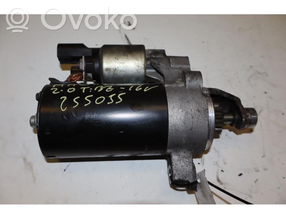 Motor de arranque   06H911021D