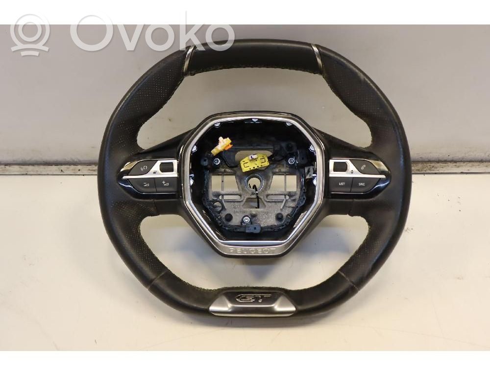 Peugeot 208 II Volan