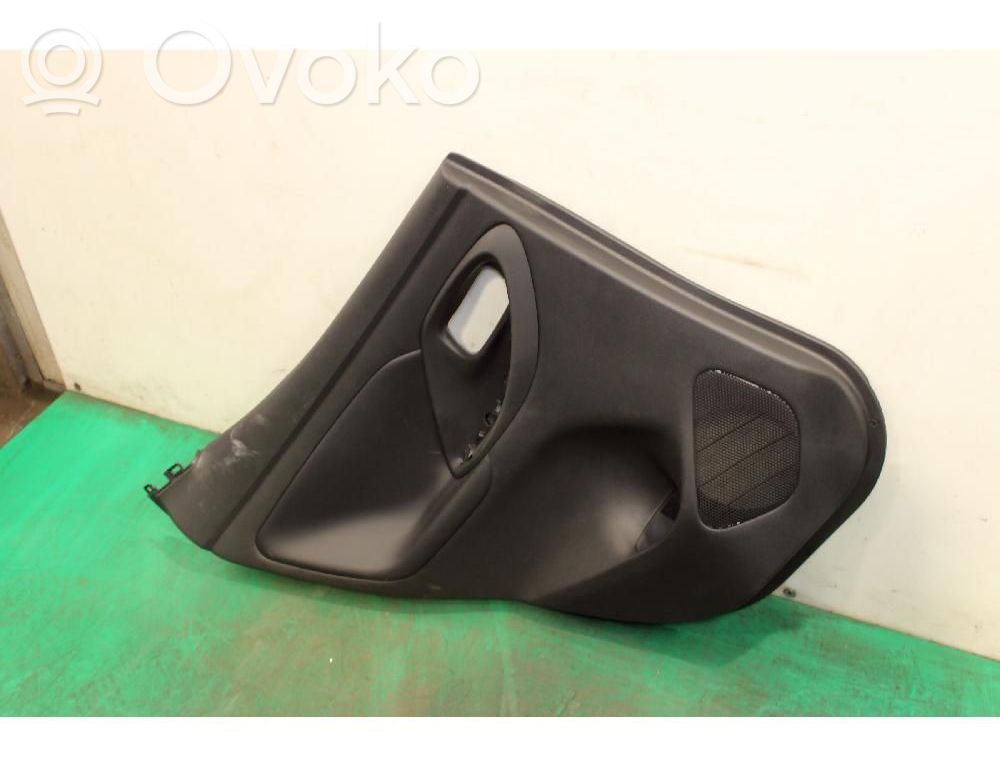 Toyota Yaris Rivestimento del pannello della portiera posteriore