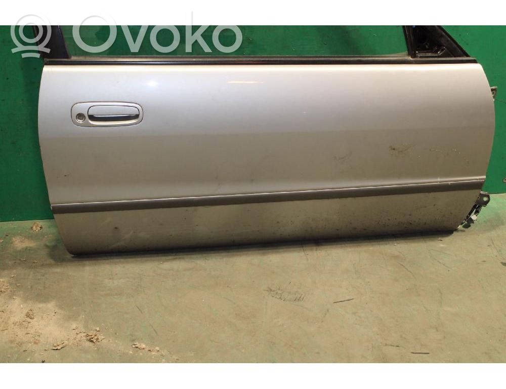Toyota Corolla E110 Portiera anteriore