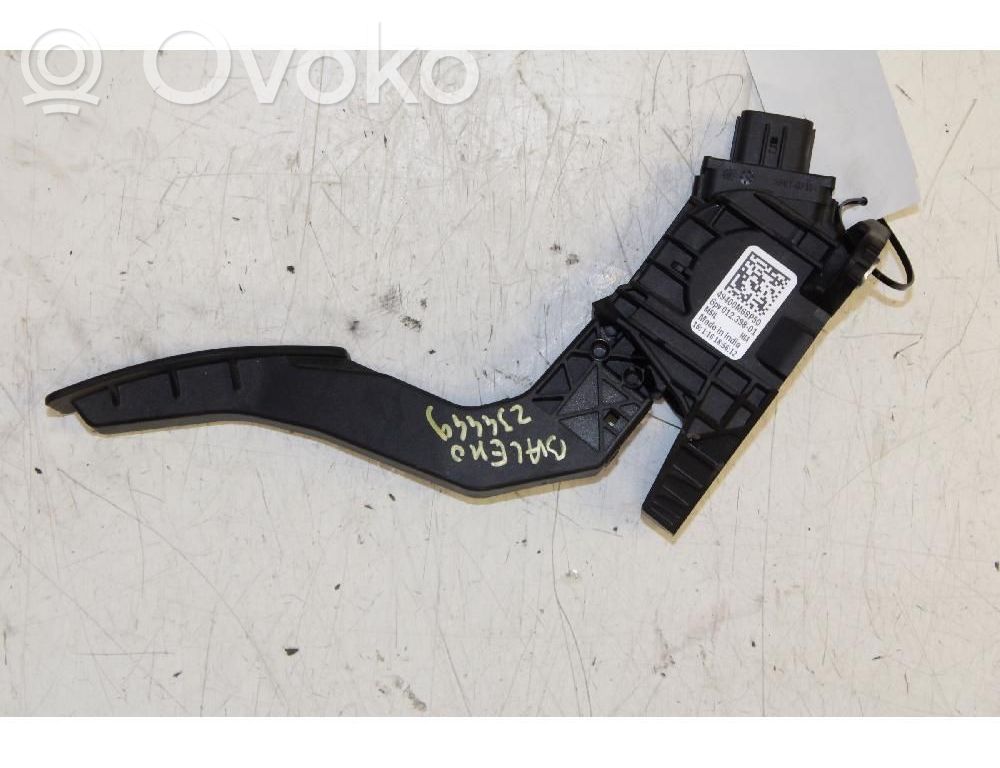 Suzuki Baleno IV Pedał gazu / przyspieszenia 
