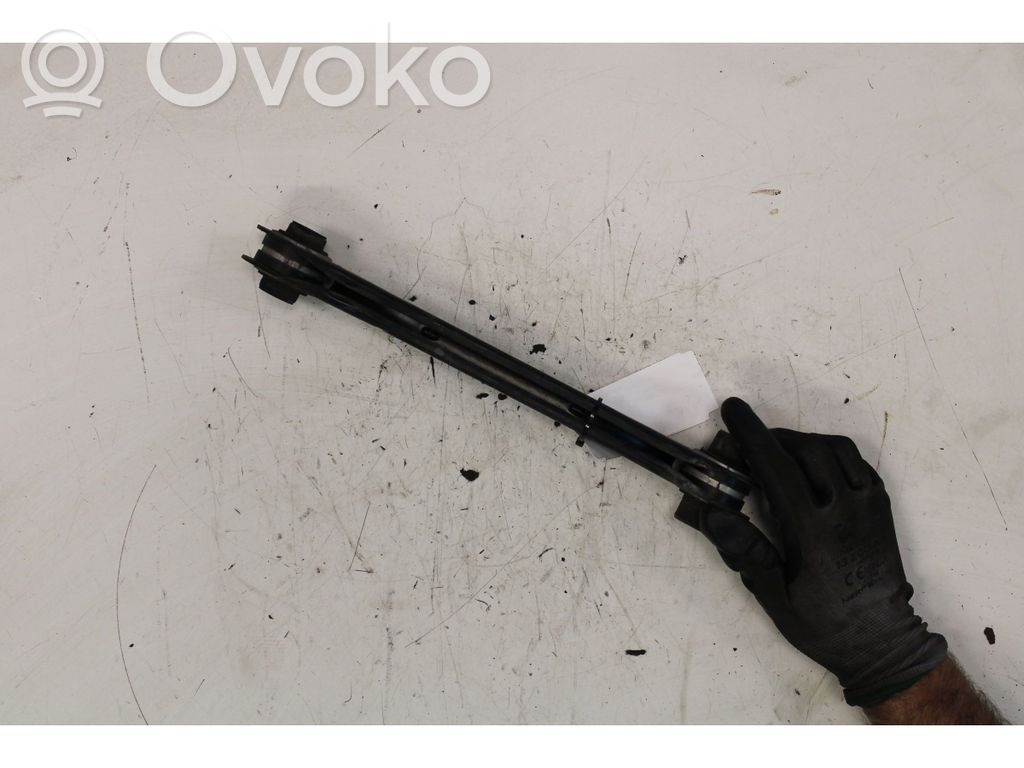Volkswagen PASSAT B8 Altra parte della sospensione posteriore