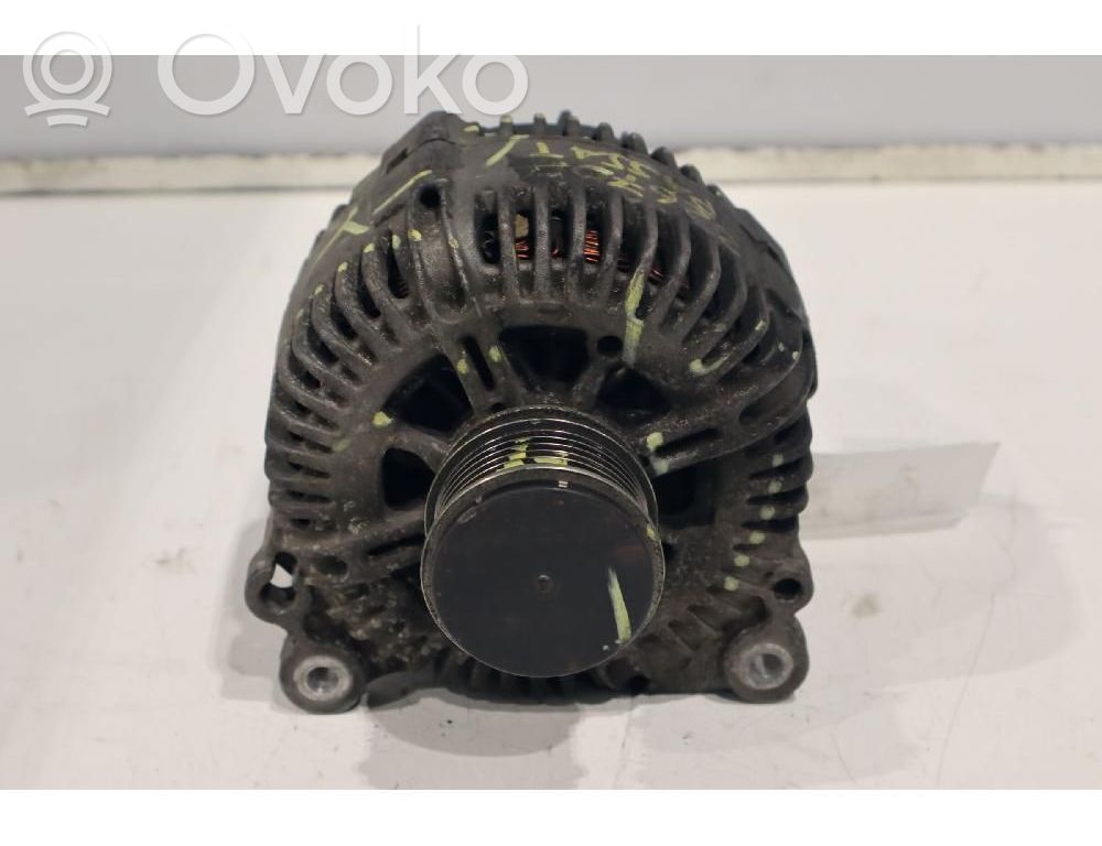 Volkswagen PASSAT B6 Generatore/alternatore