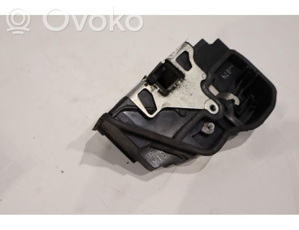 Etuoven lukko   7167074