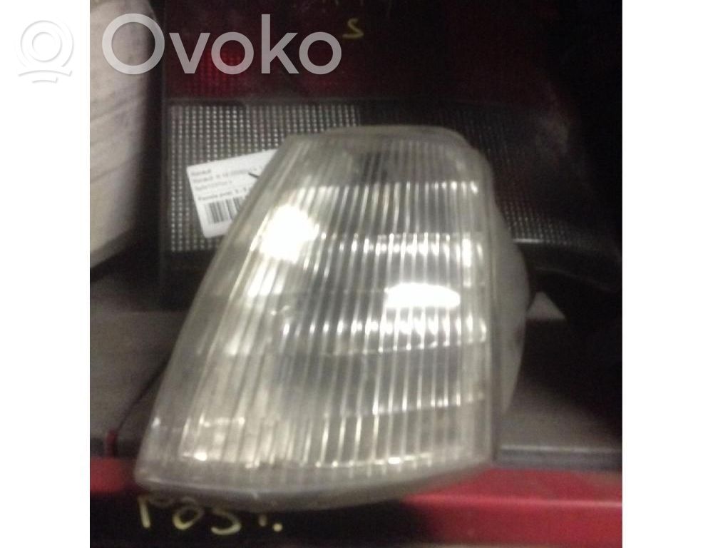 Renault 19 Faro/fanale