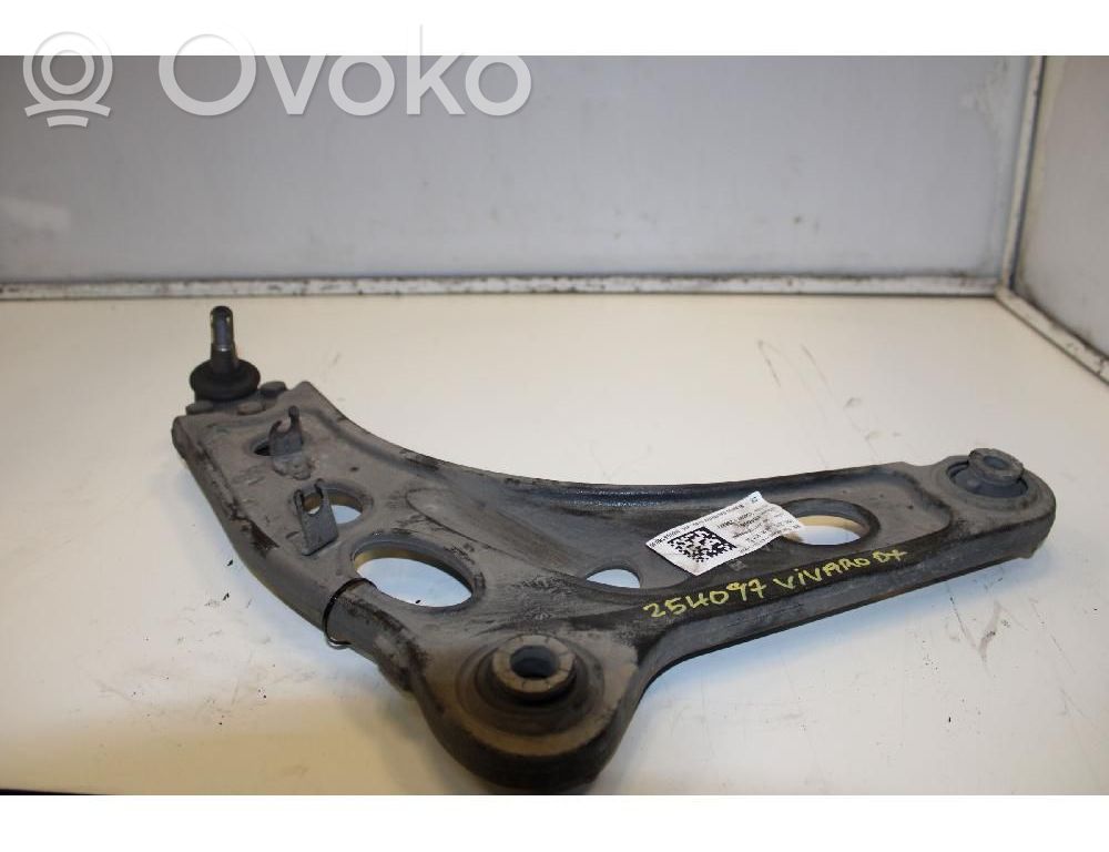 Opel Vivaro Basculă inferioară față 