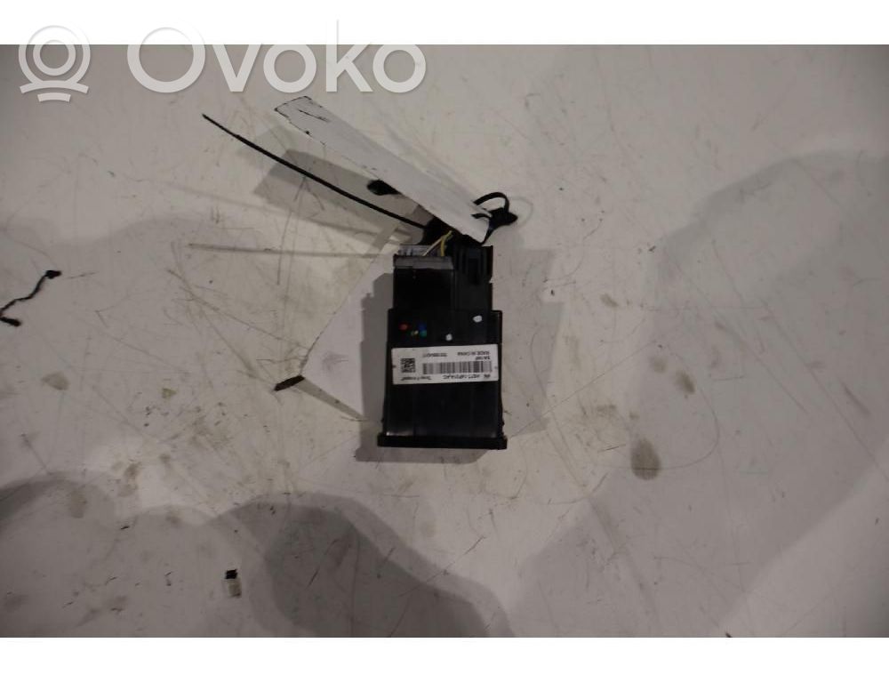 Ford Focus Sonstige Schalter / Griffe / Umschalter 