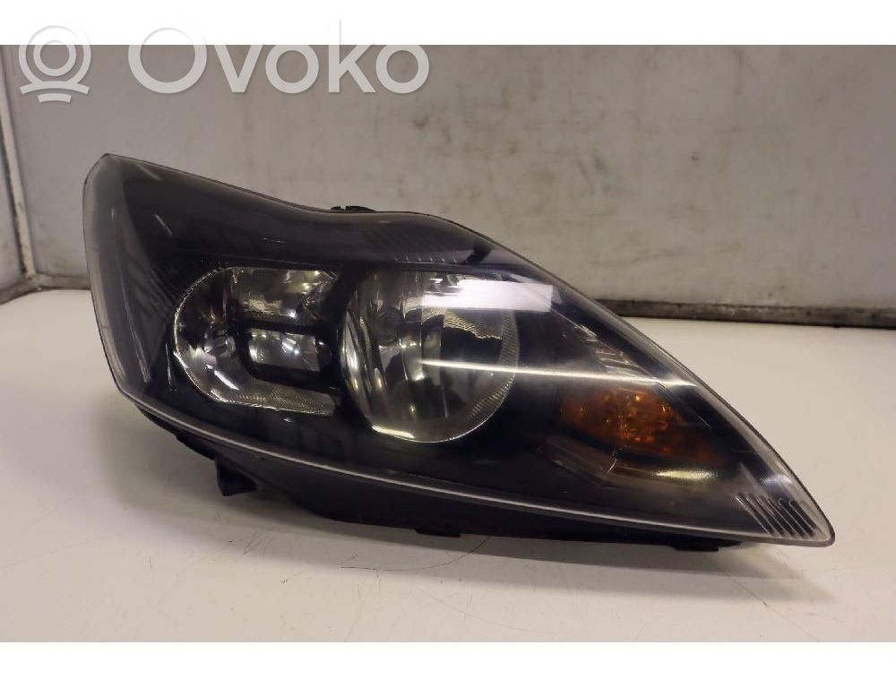 Ford Focus Headlight/headlamp 