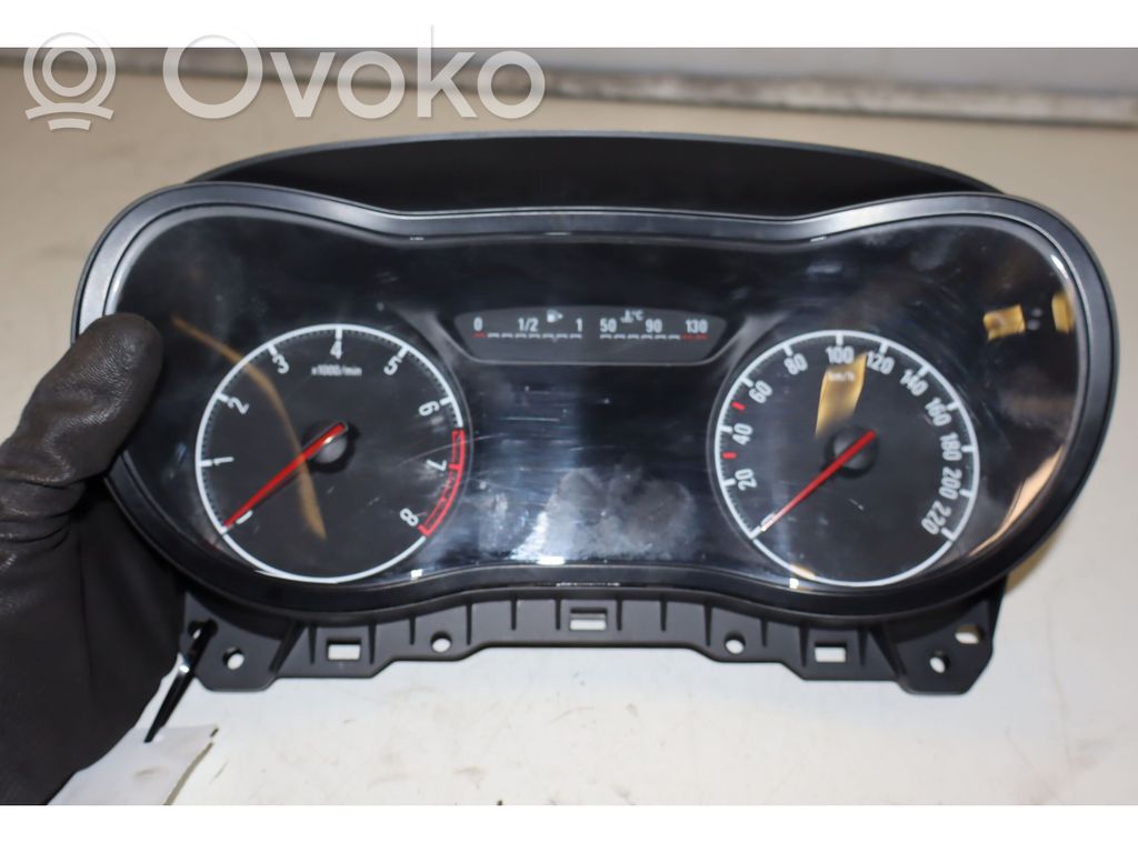 Opel Corsa E Tachimetro (quadro strumenti)