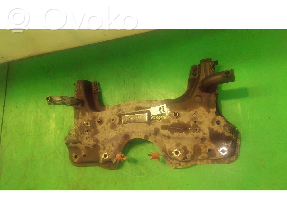 Priekinis traversas   52161663