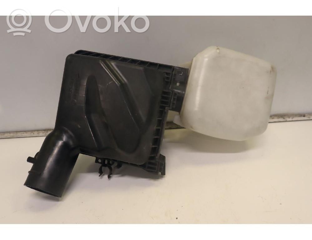 Air filter box   A52AJ05