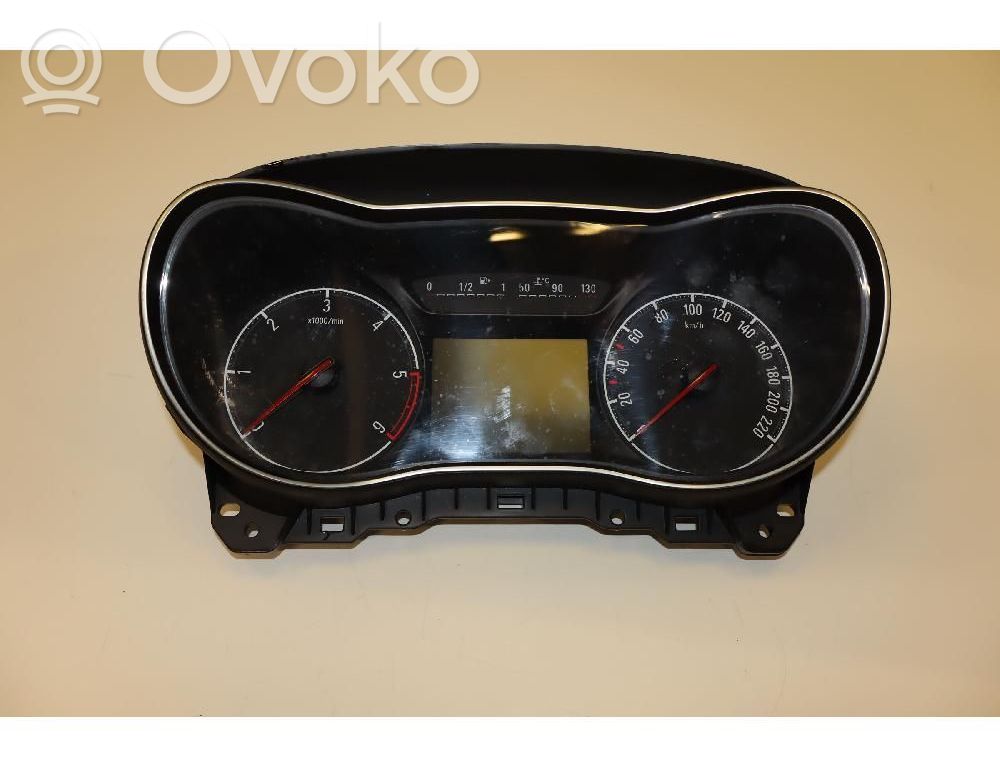 Opel Corsa E Geschwindigkeitsmesser Cockpit 