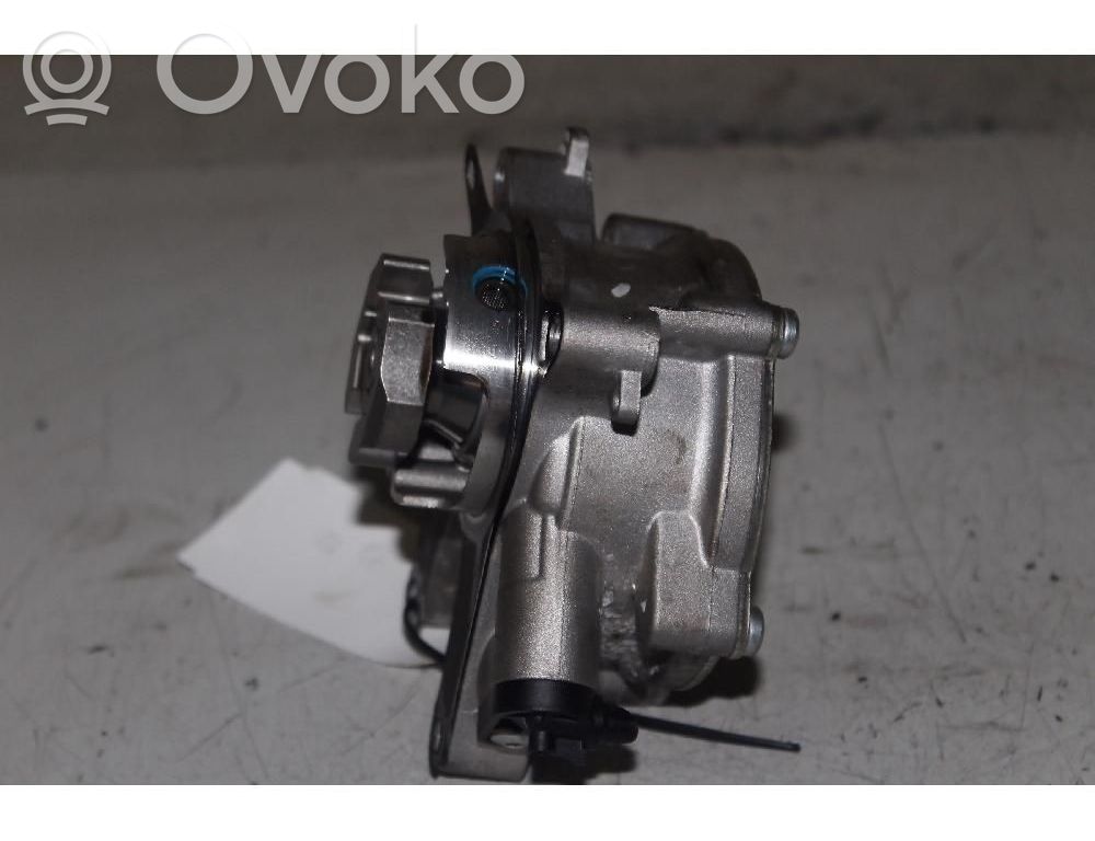 Fiat 500L Vacuum pump 