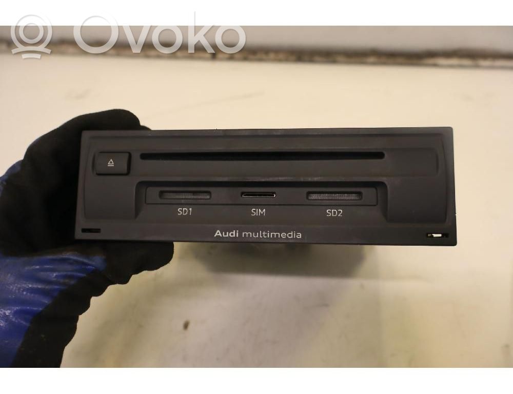 Audi A3 S3 8V Radio/CD/DVD/GPS head unit 