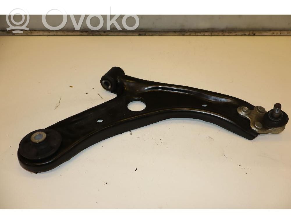 Toyota Aygo X Querlenker Achsschenkel vorne