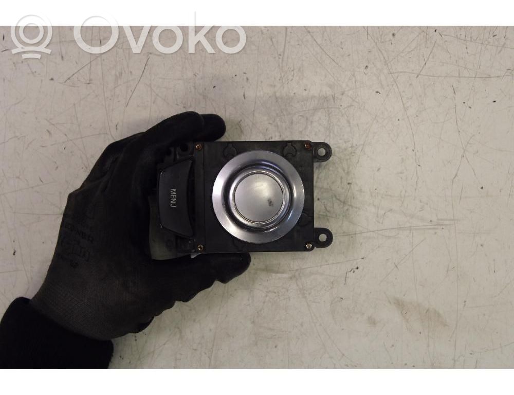 GPS navigation control unit/module   9122024