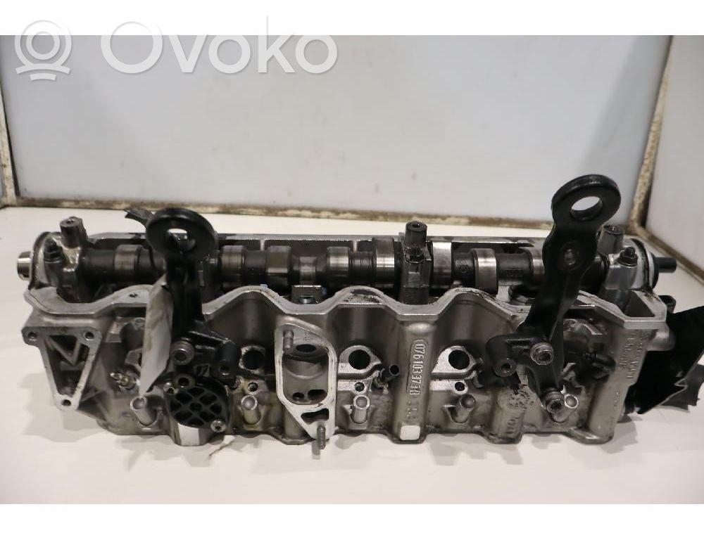 Volkswagen Crafter Engine head 