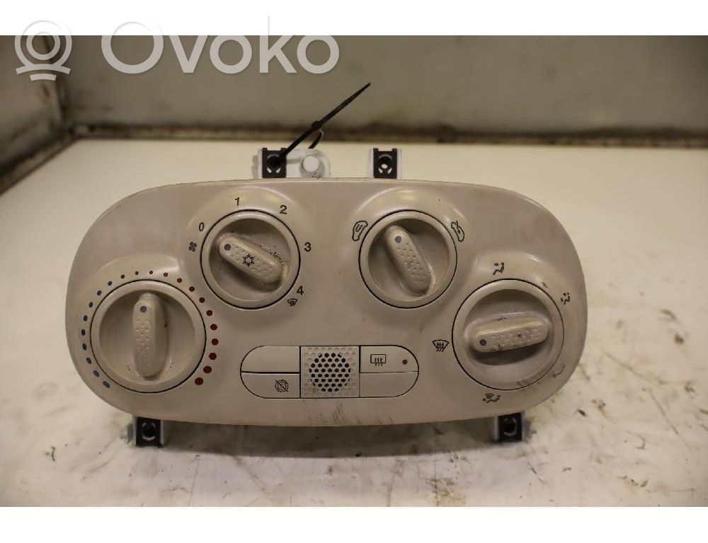 Fiat 500 Climate control unit 
