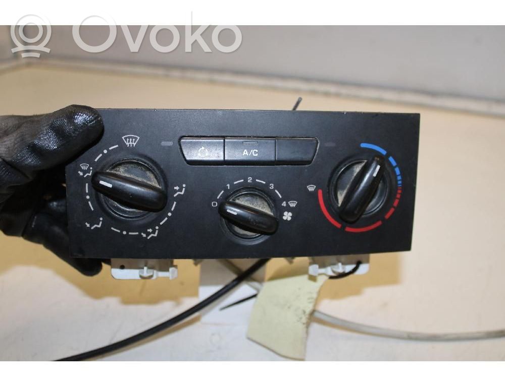 Climate control unit   6451XP