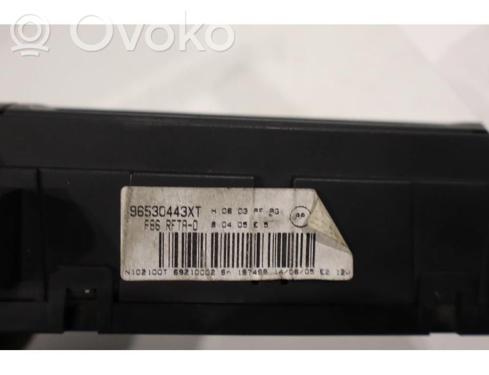 Peugeot 1007 Unitate control climatizare 