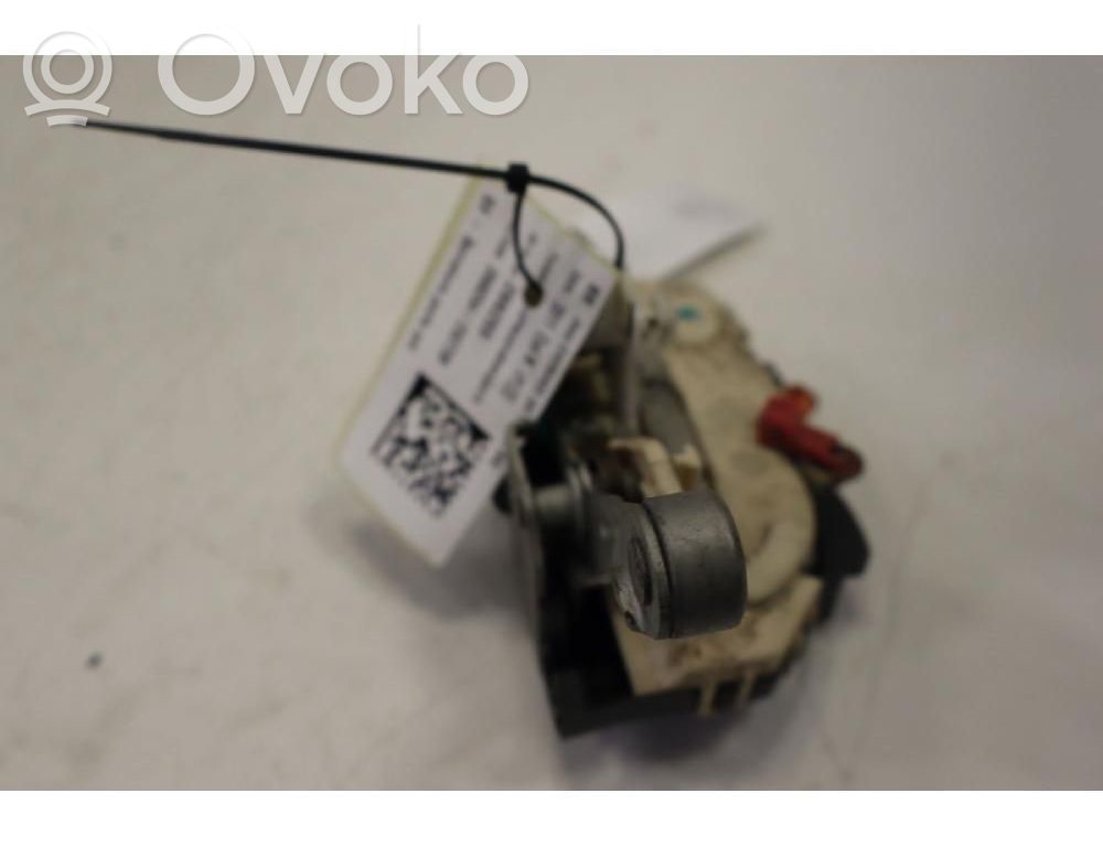 Etuoven lukko