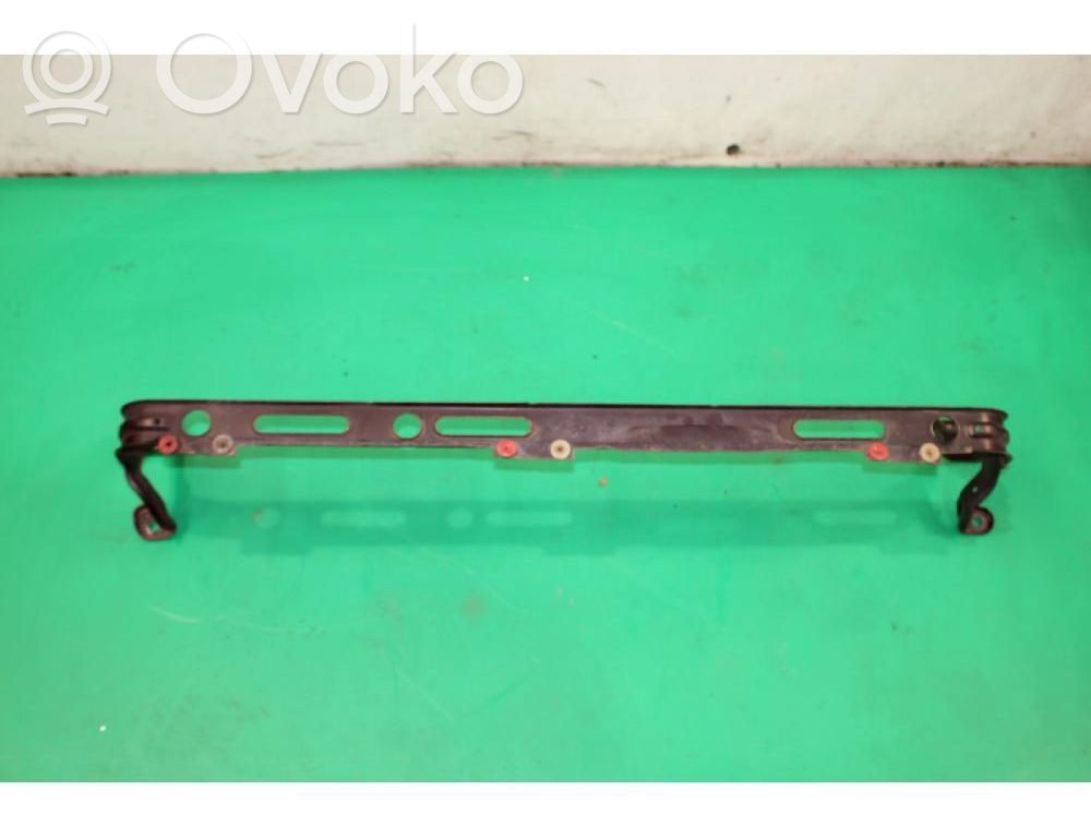 Ford Focus Fixation de radiateur 