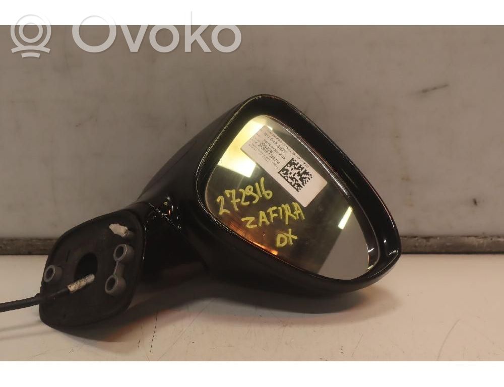 Opel Zafira C Elektryczne lusterko boczne drzwi przednich