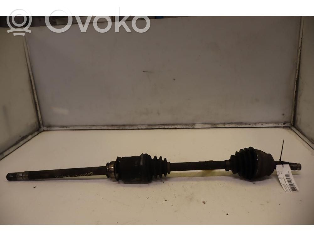 Etuvetoakseli   46307678