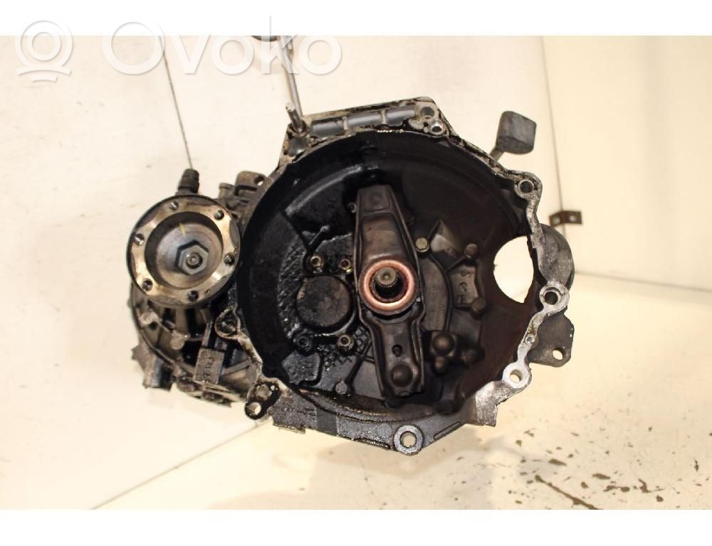 Volkswagen Polo III 6N 6N2 6NF Scatola del cambio manuale a 5 velocità